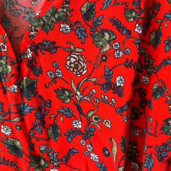 Hinge Red Floral V Neck Blouse - Picture 4 of 13